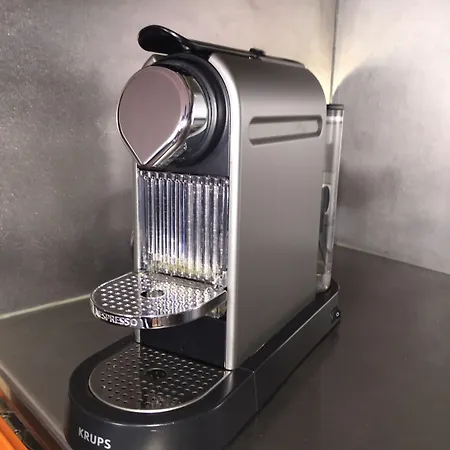 Nell Apartmanhotel 4*