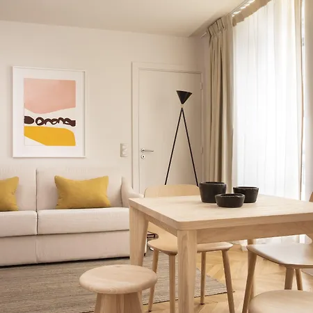 Nell Apartmanhotel Párizs