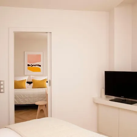 Apartmanhotel Nell 4*
