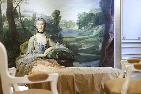 Hotel apartamentowy Nell 4*