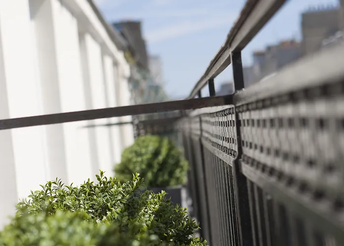 Nell Aparthotel Paris