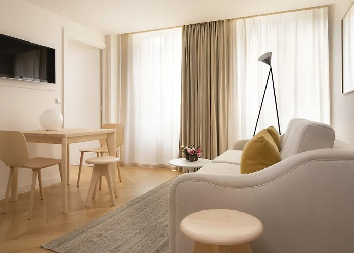 Nell Aparthotel Paříž