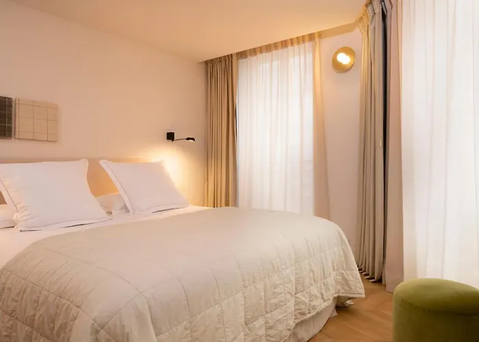 Nell Aparthotel Paris