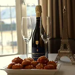 Aparthotel Nell 4*