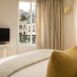 Nell Aparthotel