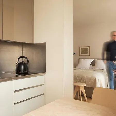 Nell Aparthotel 4*